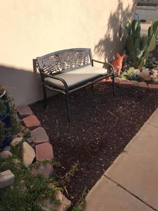 Hill'S Hummingbird Haven Llc 21442827 Villa Sierra Vista Exterior photo